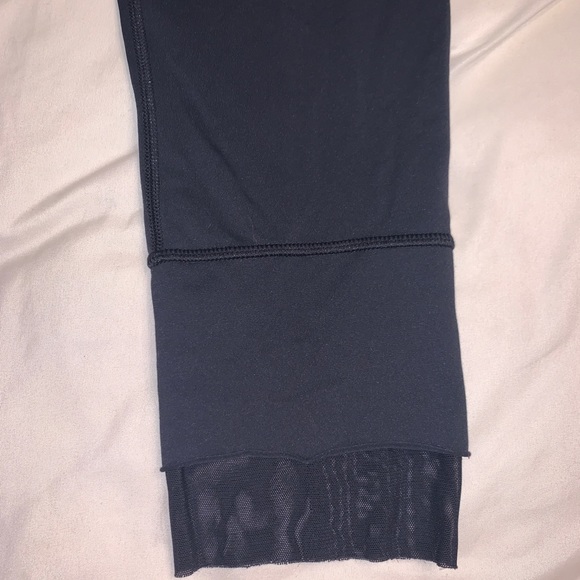 Lululemon Dance Cropped Leggings - Picture 4 of 8